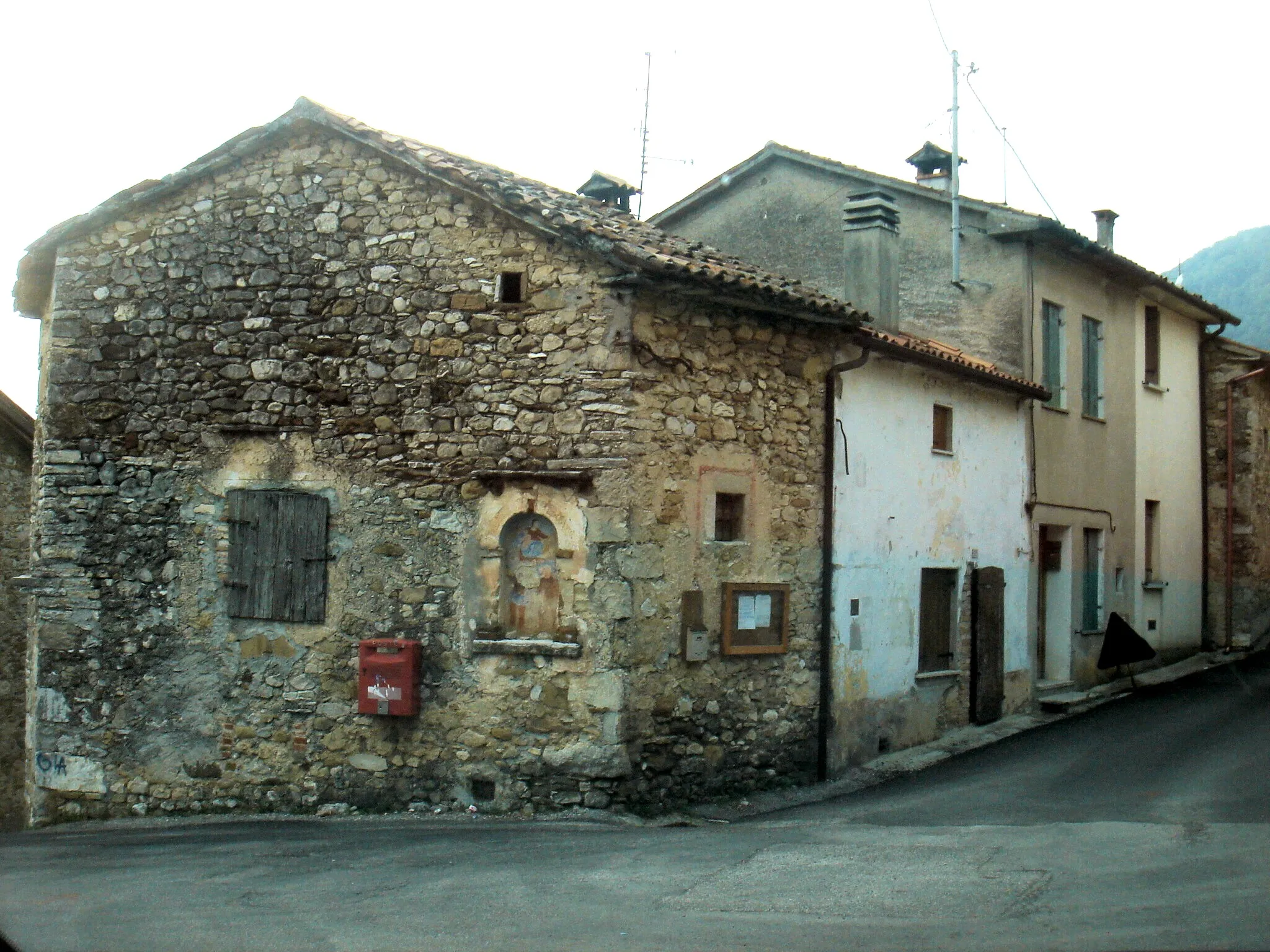 Cison di Valmarino: il borgo, CastelBrando e i sentieri dell'Alta Marca